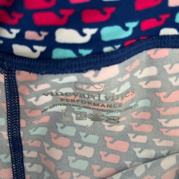 SOLD—Vineyard vines whale print leggings size Medium - Picture 3 of 8